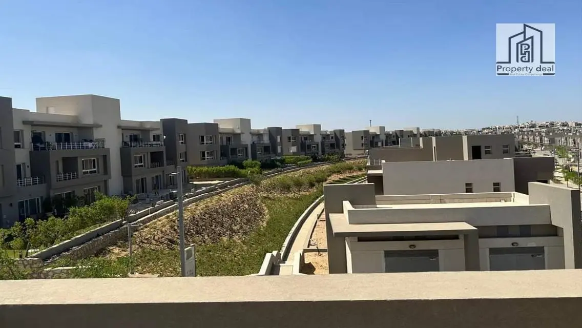 فرصة استثمارية متميزة في عقار راقٍ