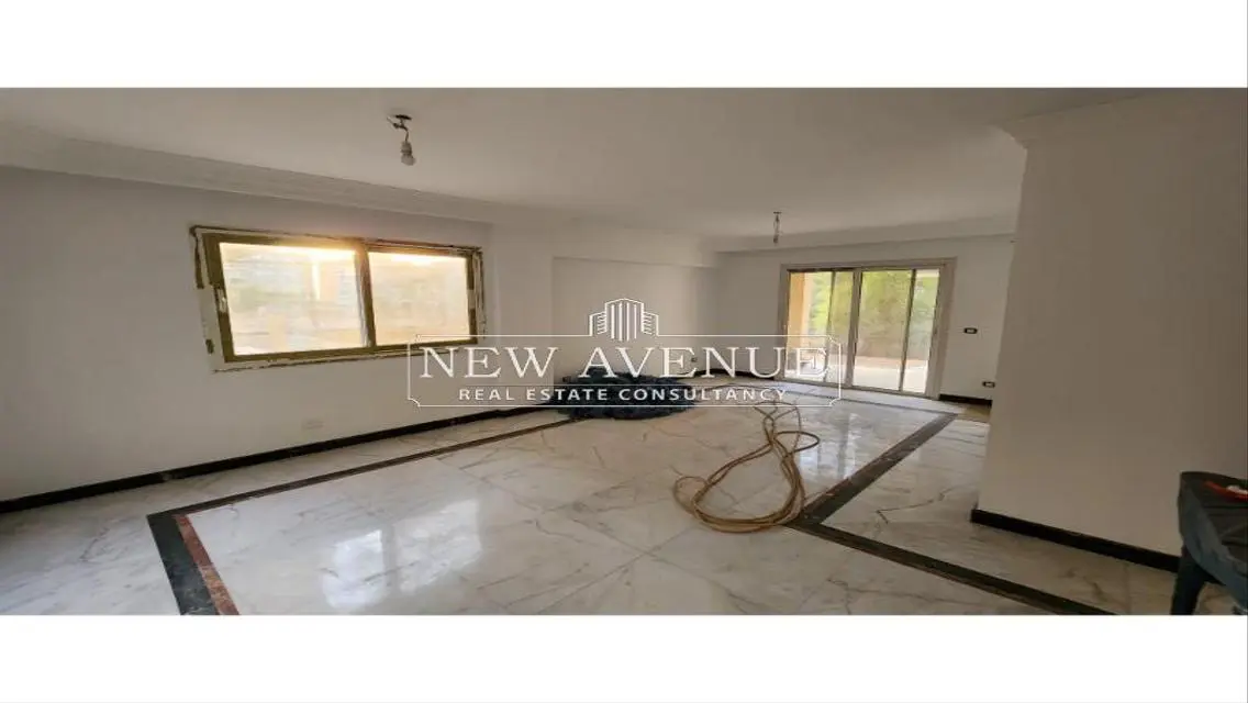 Luxurious Villa with Private Garden for Sale