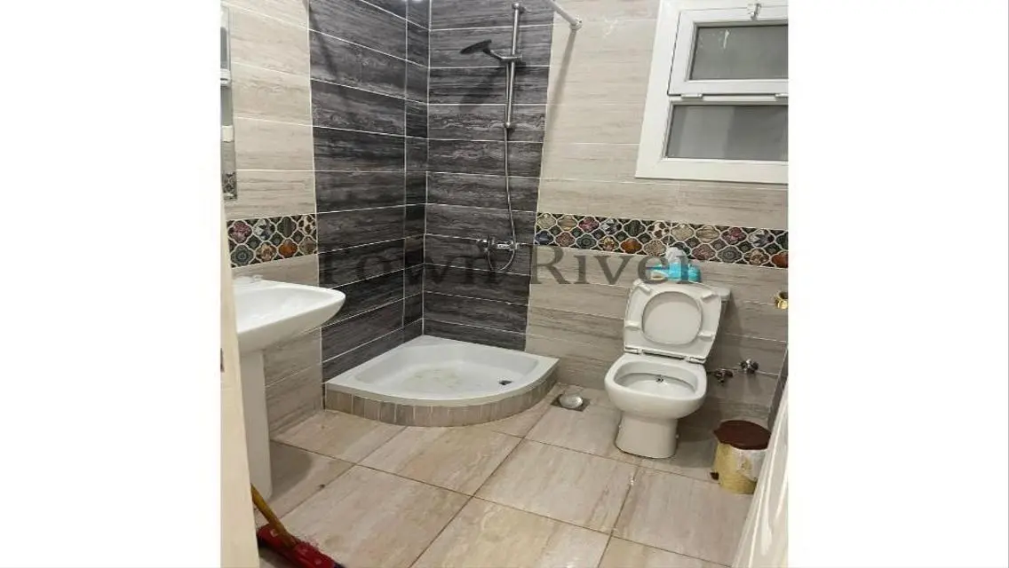 شقة فاخرة بإطلالة على البحيرات