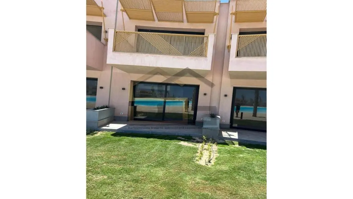 Stunning Villa for Sale in Playa