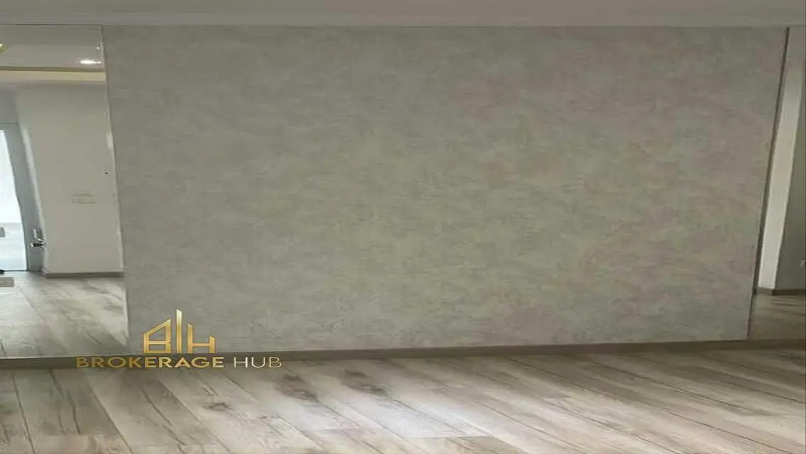 Luxurious Apartment for Rent in Village Gardens - Katameya 160 m²