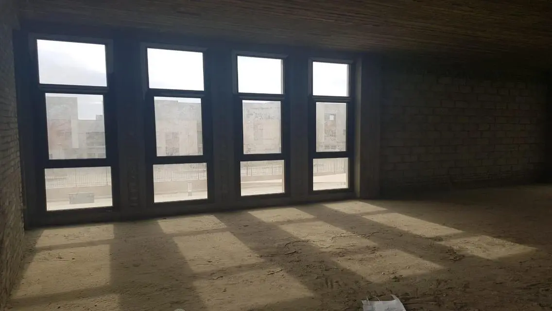 Fantastic Investment Opportunity in Spacious Property
