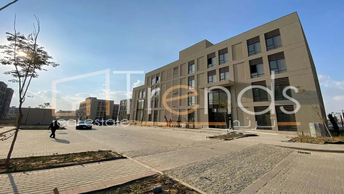 Fantastic Investment Opportunity in Spacious Property