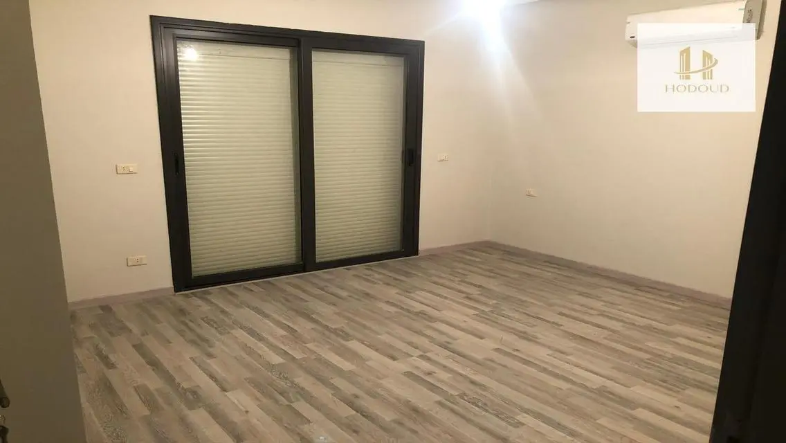 Amazing Investment Opportunity - Property with 290 sq meters