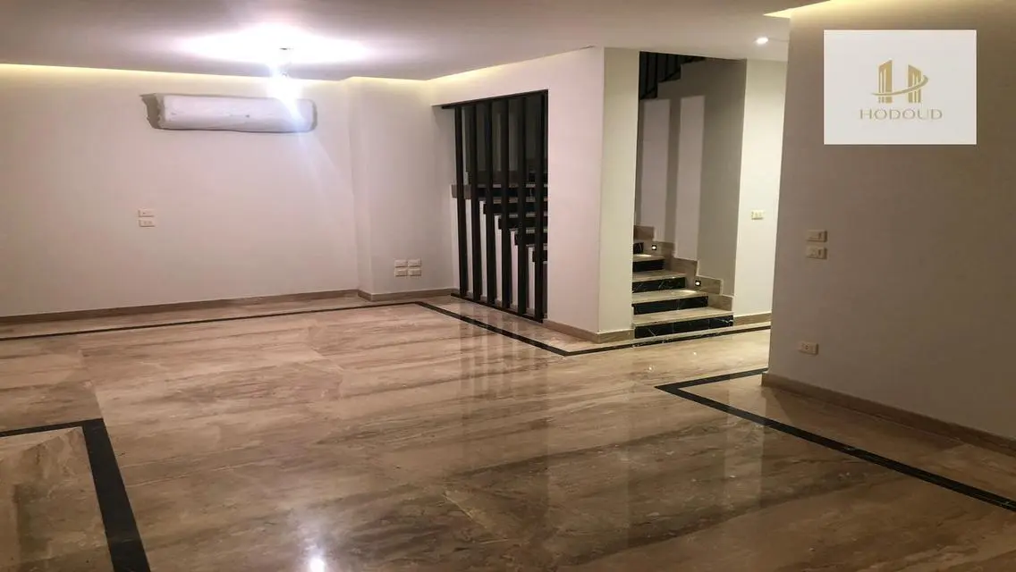 Amazing Investment Opportunity - Property with 290 sq meters