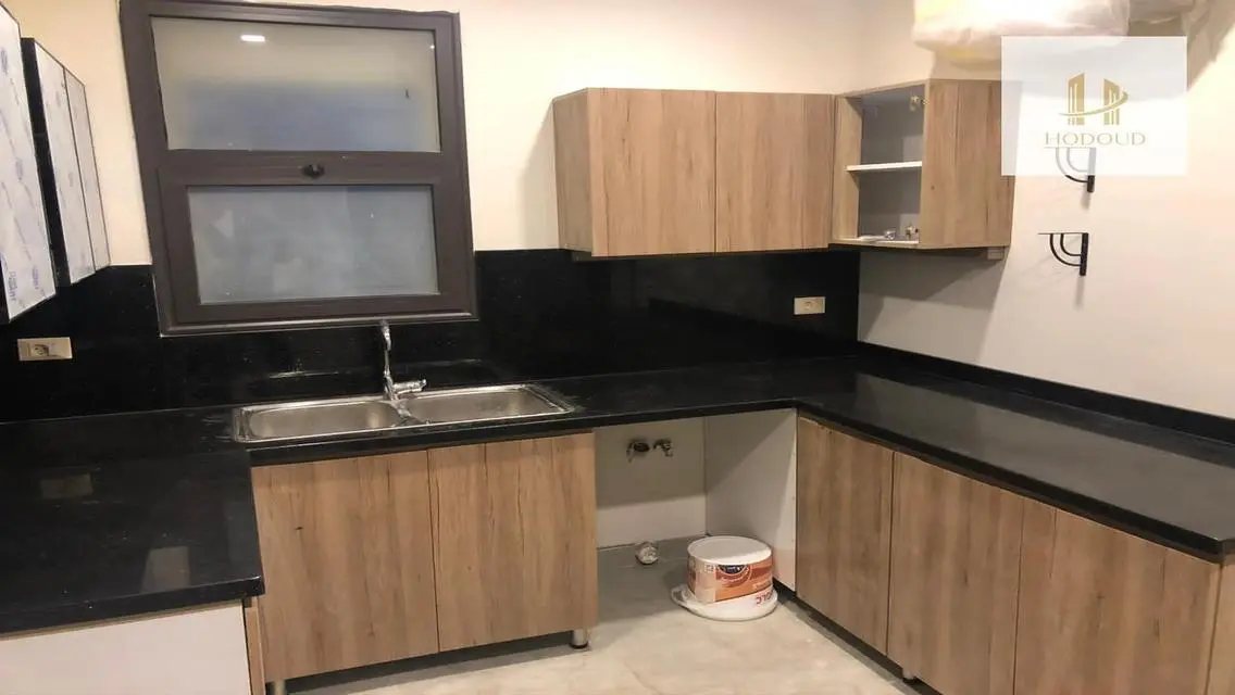 Amazing Investment Opportunity - Property with 290 sq meters