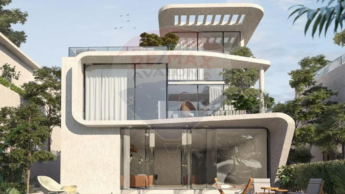 Luxury Apartment with Private Garden at 100 sqm