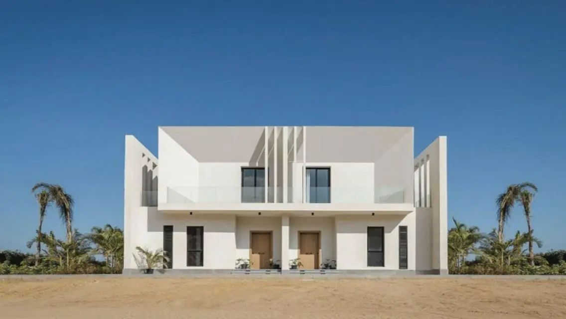 Luxurious Apartment with Great Amenities for Sale in Carnelia