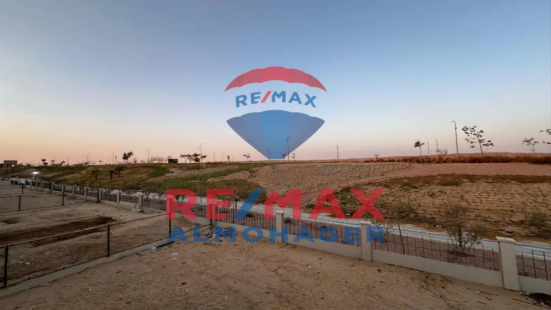 Luxurious Apartment with Extensive Amenities