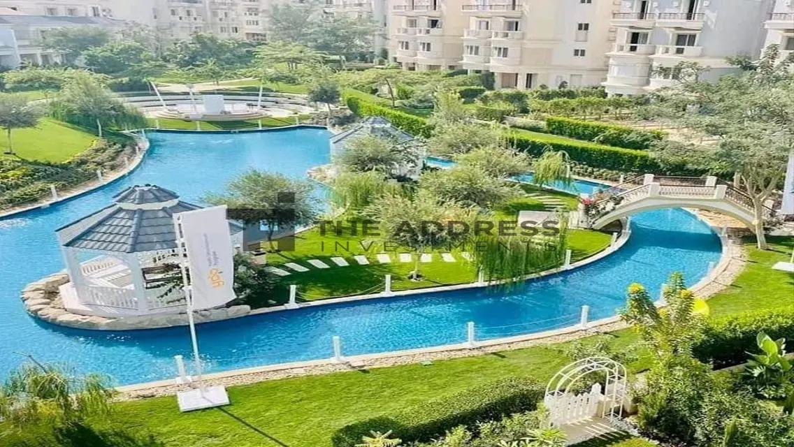 شقة فاخرة بمساحة 170 متر للبيع