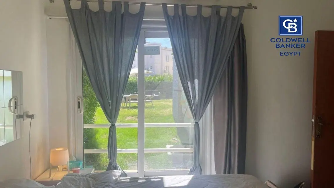Investment Opportunity in the Heart of Cairo - Luxury Apartment with Full Amenities