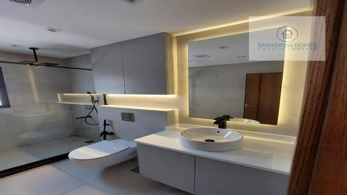 Luxury Apartment for Rent in Santorini
