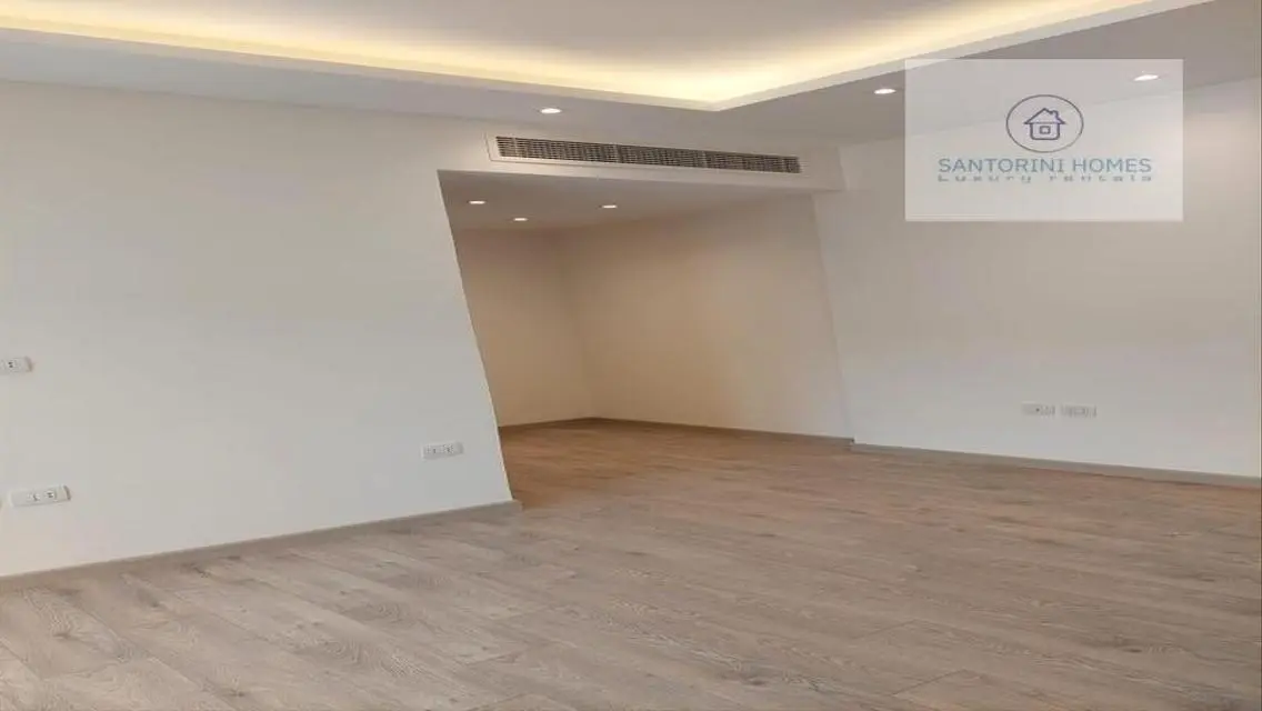Luxury Apartment for Rent in Santorini