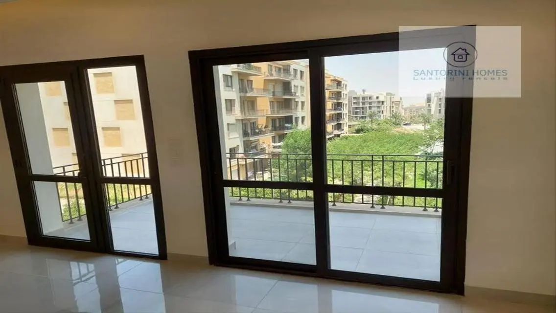 Luxury Apartment for Rent in Santorini