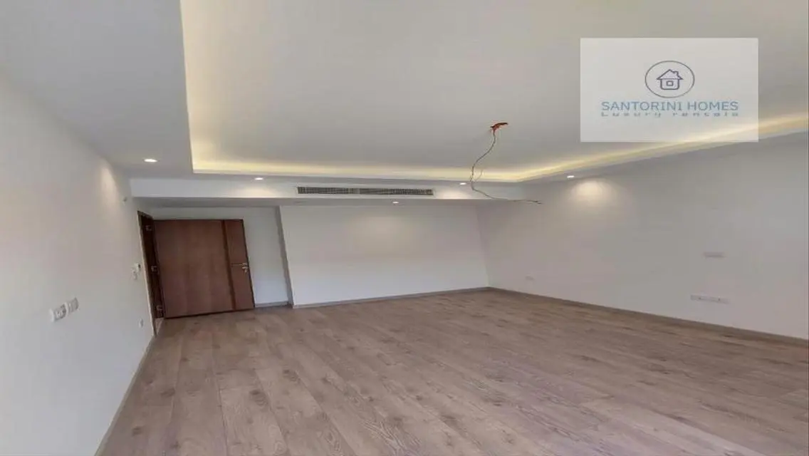 Luxury Apartment for Rent in Santorini