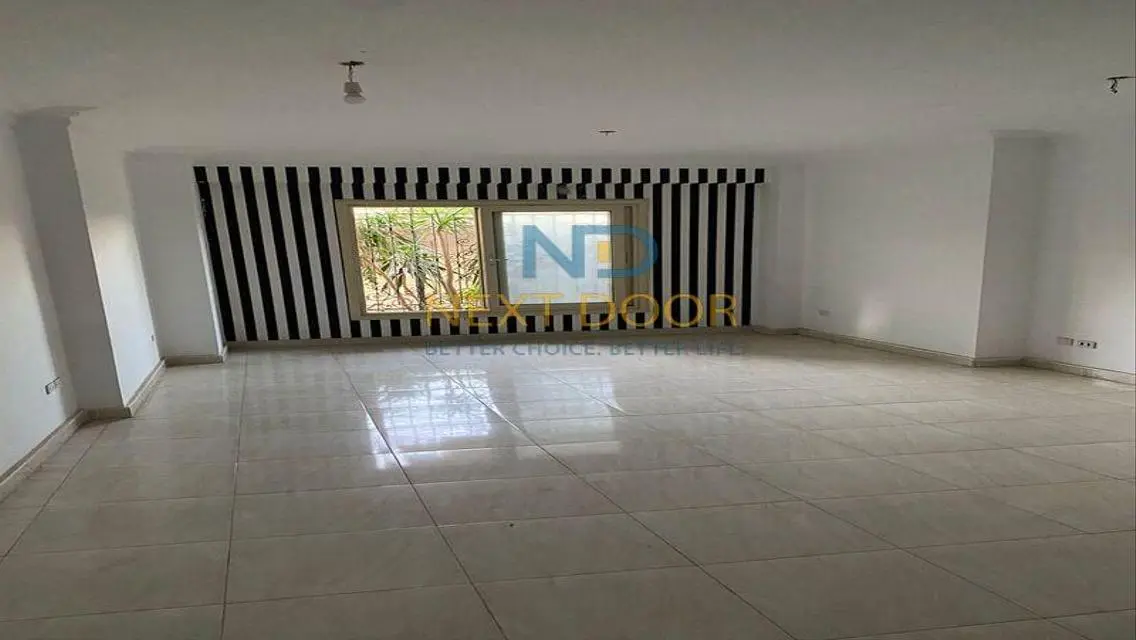 Luxurious Apartment 230 sqm with Balcony and Stunning View