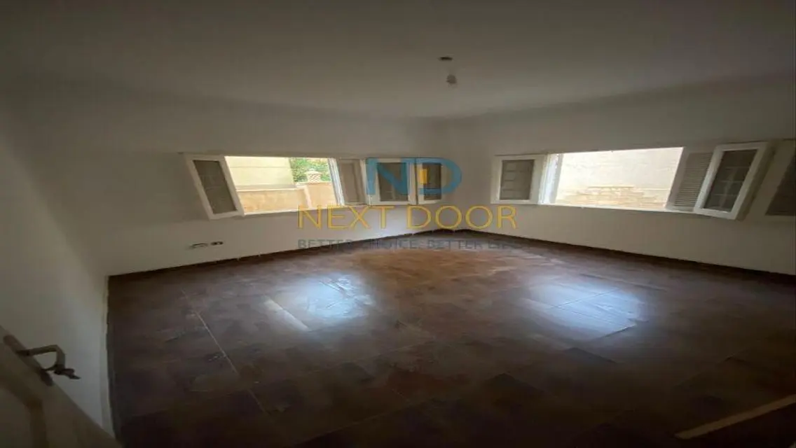 Luxurious Apartment 230 sqm with Balcony and Stunning View