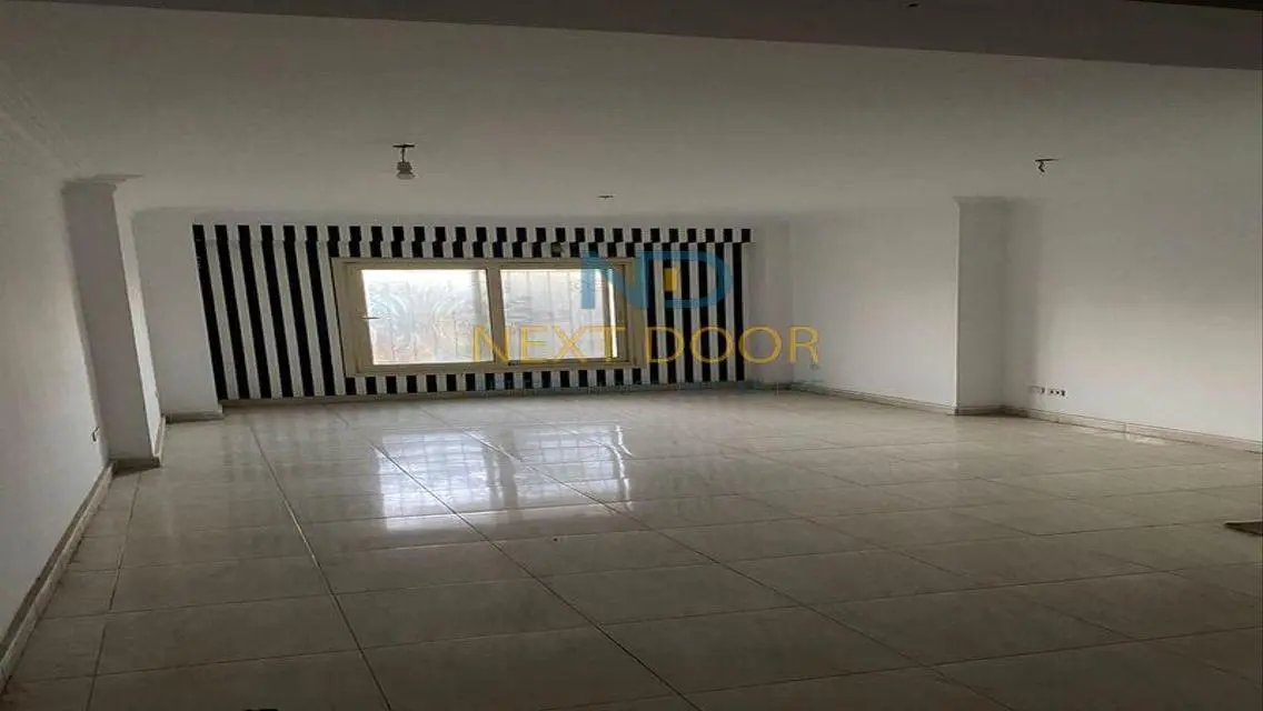 Luxurious Apartment 230 sqm with Balcony and Stunning View