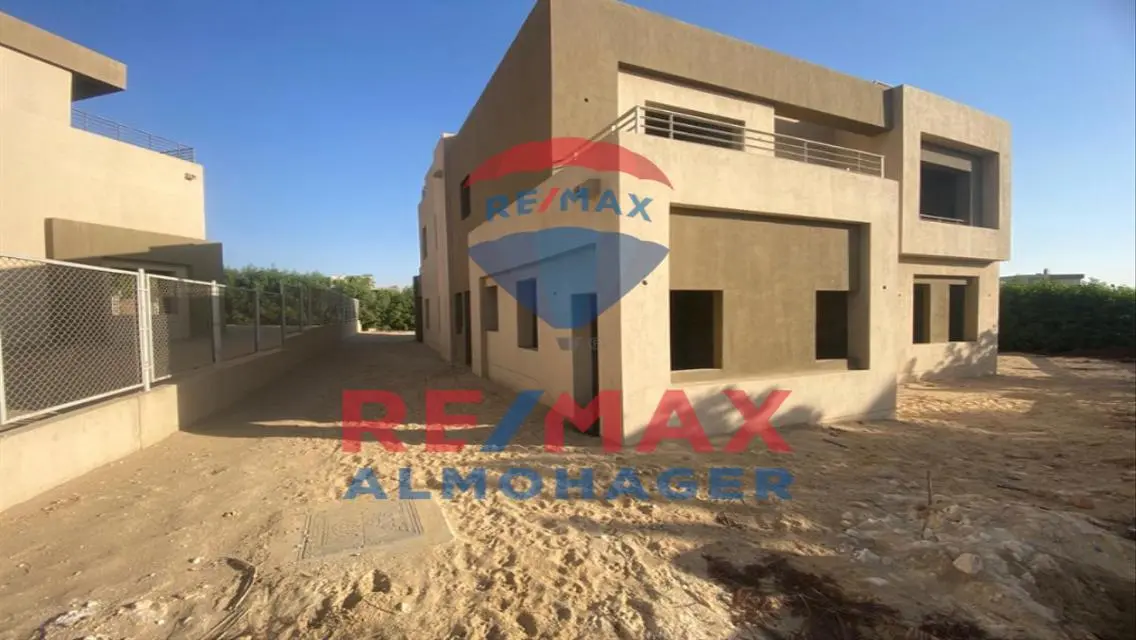 Luxury Villa for Sale in a Prime Location