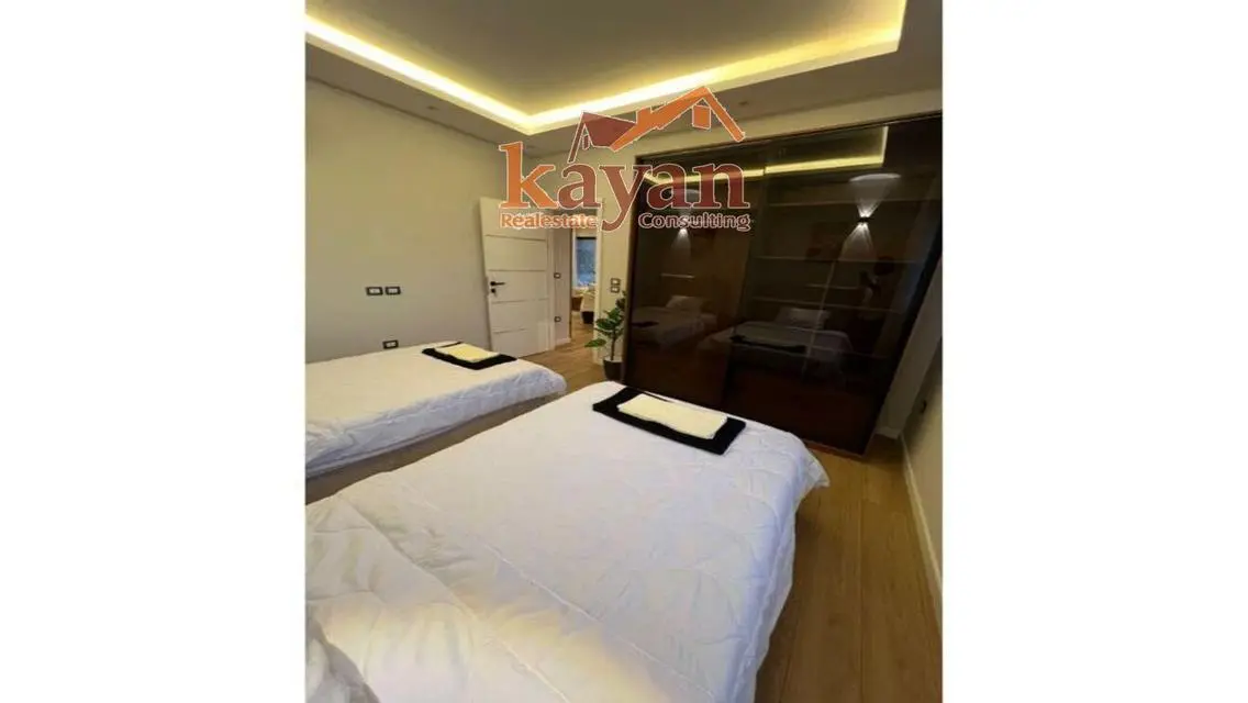Modern Apartment with Garden and Full Amenities