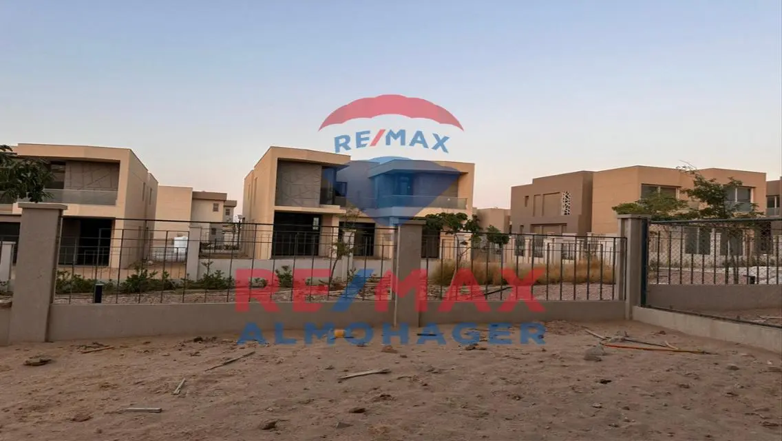 Luxury Apartment for Sale with Spacious Living and Great Amenities