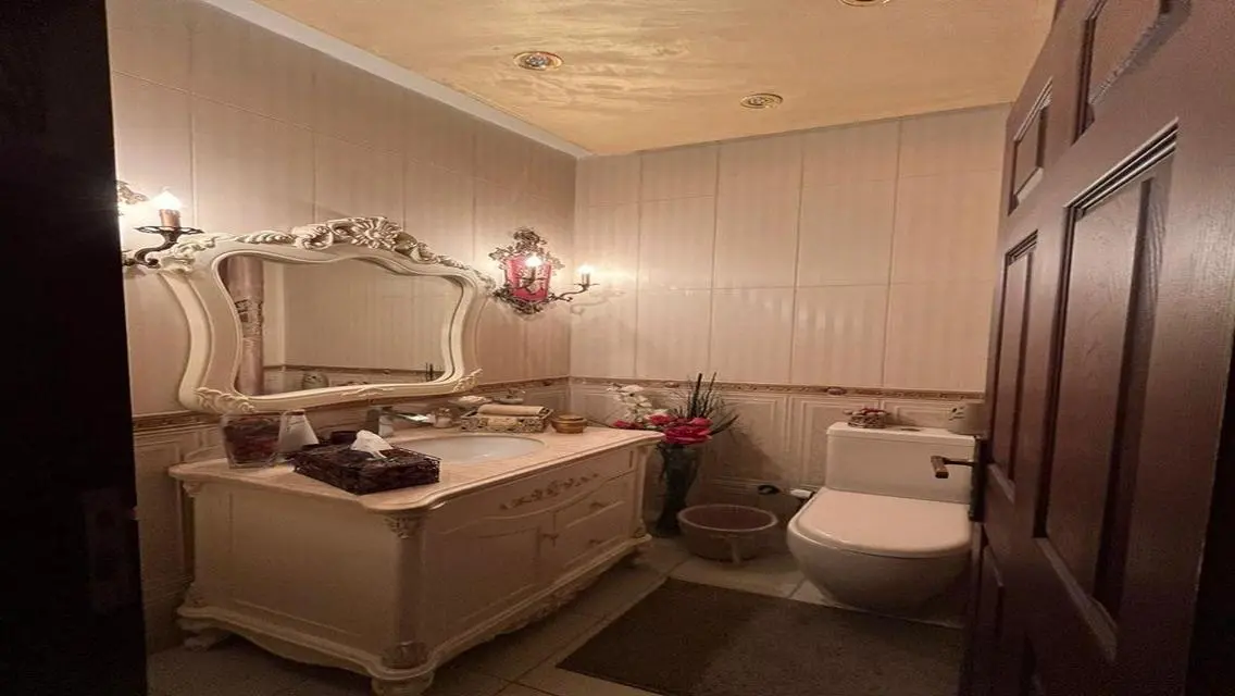 Luxurious Villa with Spacious Layout and Shared Pool