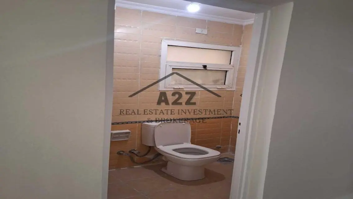 شقة مميزة للإيجار بمساحة واسعة