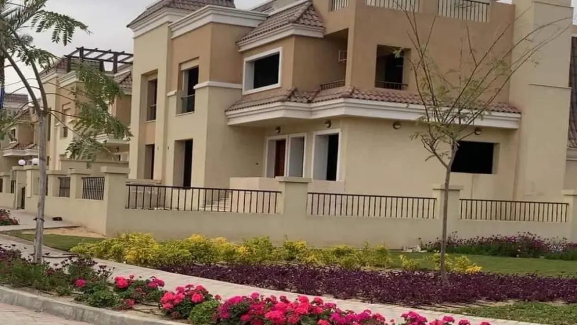 Luxury Villa for Sale Near Major Landmarks