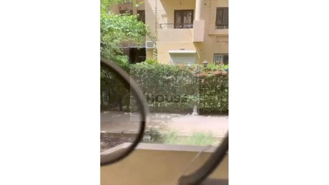 شقة للإيجار في كمبوند جرين فالي - الشيخ زايد