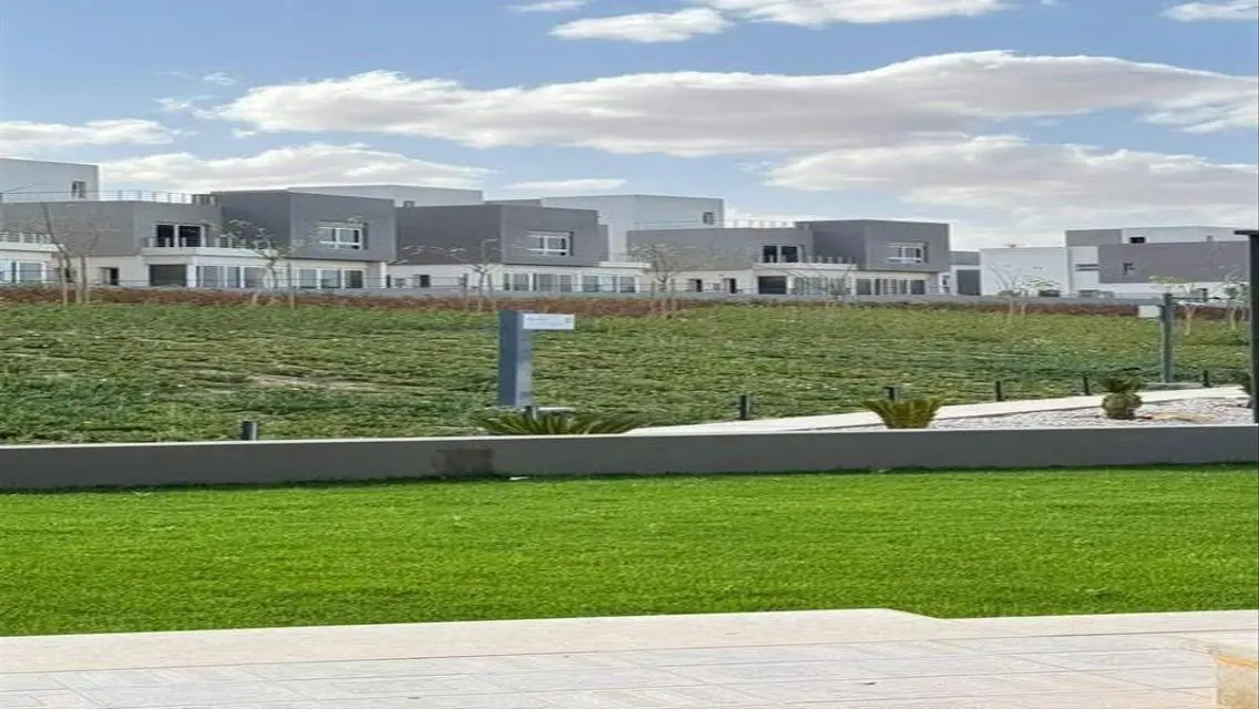 Luxury Villa with Pool and Private Garden for Sale