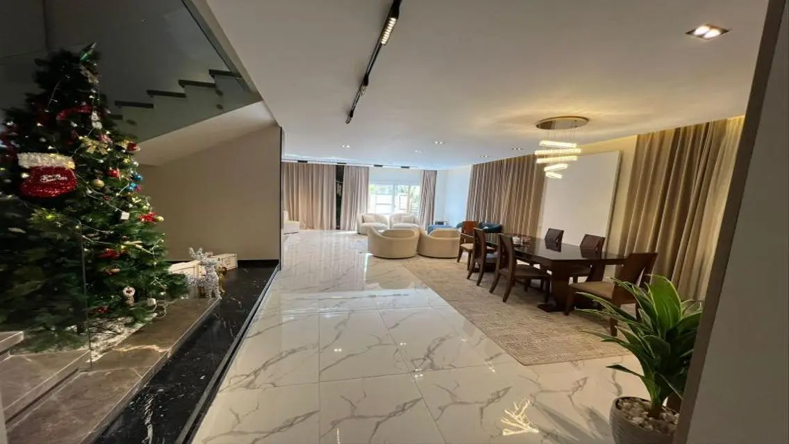 Luxury 4 Bedroom Apartment for Sale