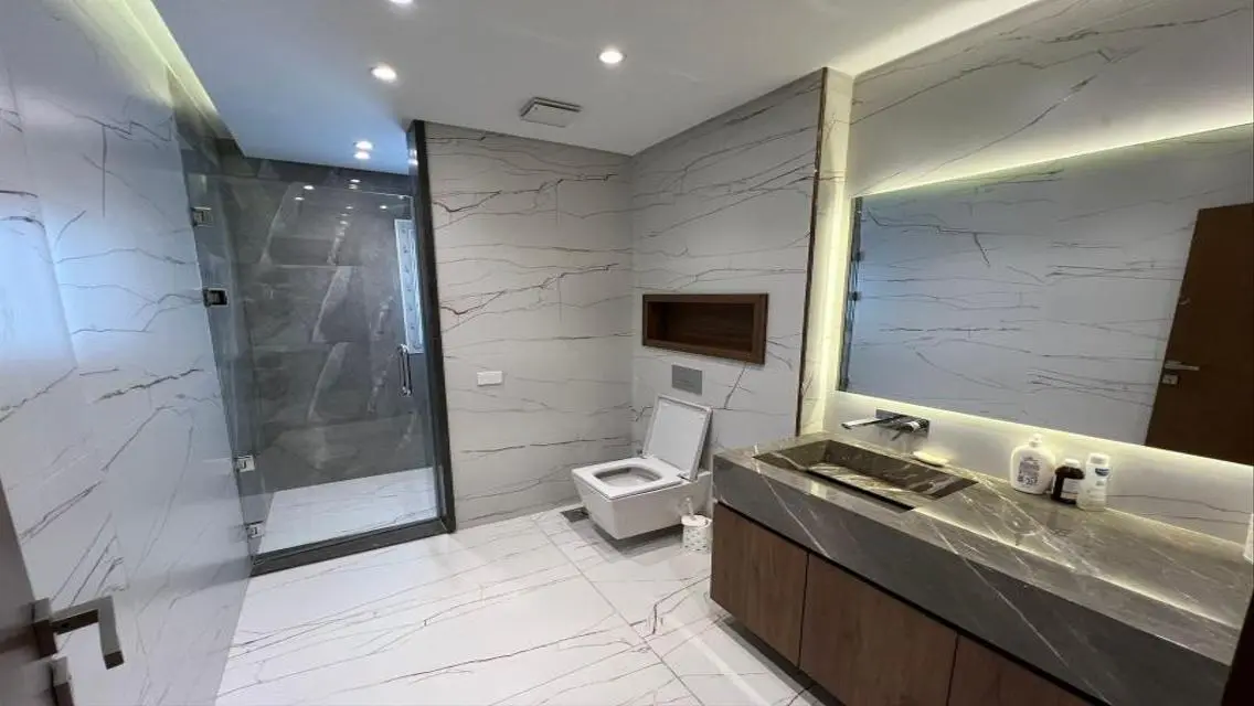 Luxury 4 Bedroom Apartment for Sale