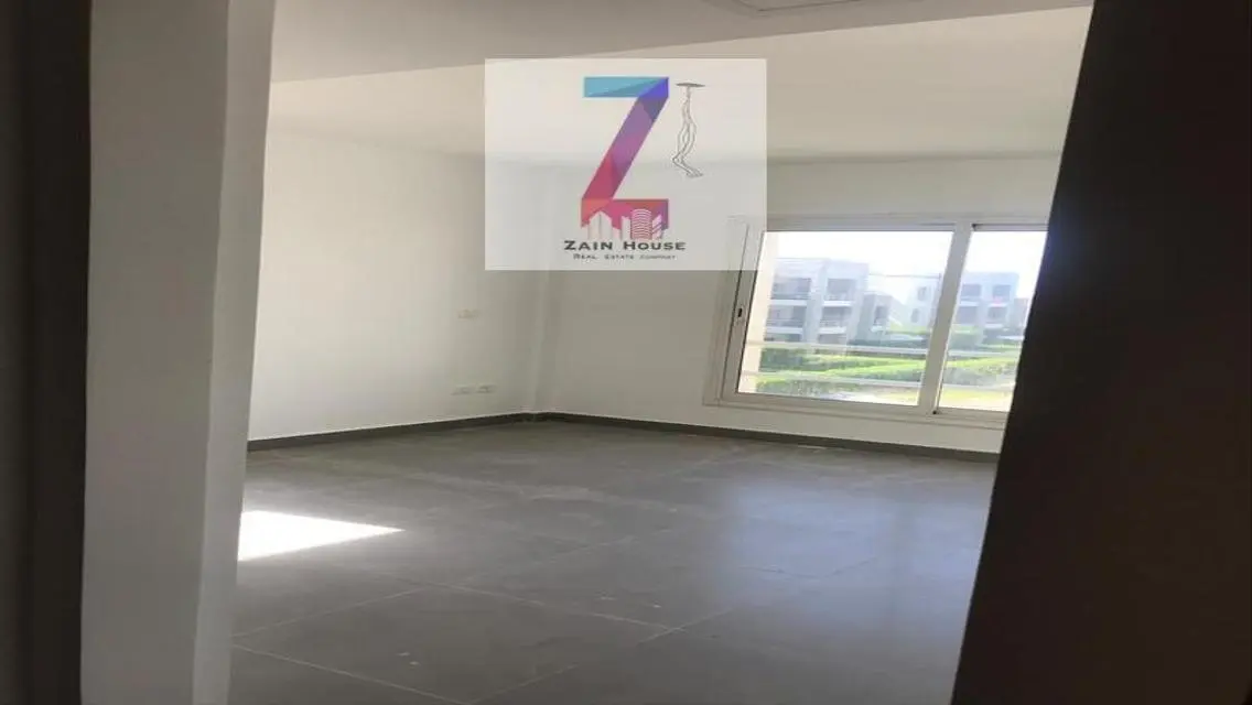 Luxury Apartment for Sale with 150 Meter Space and Balcony