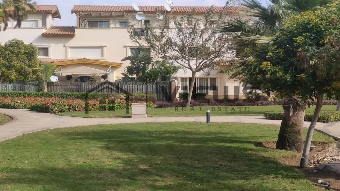 Luxury Apartment with Stunning Views - 1500 sqm