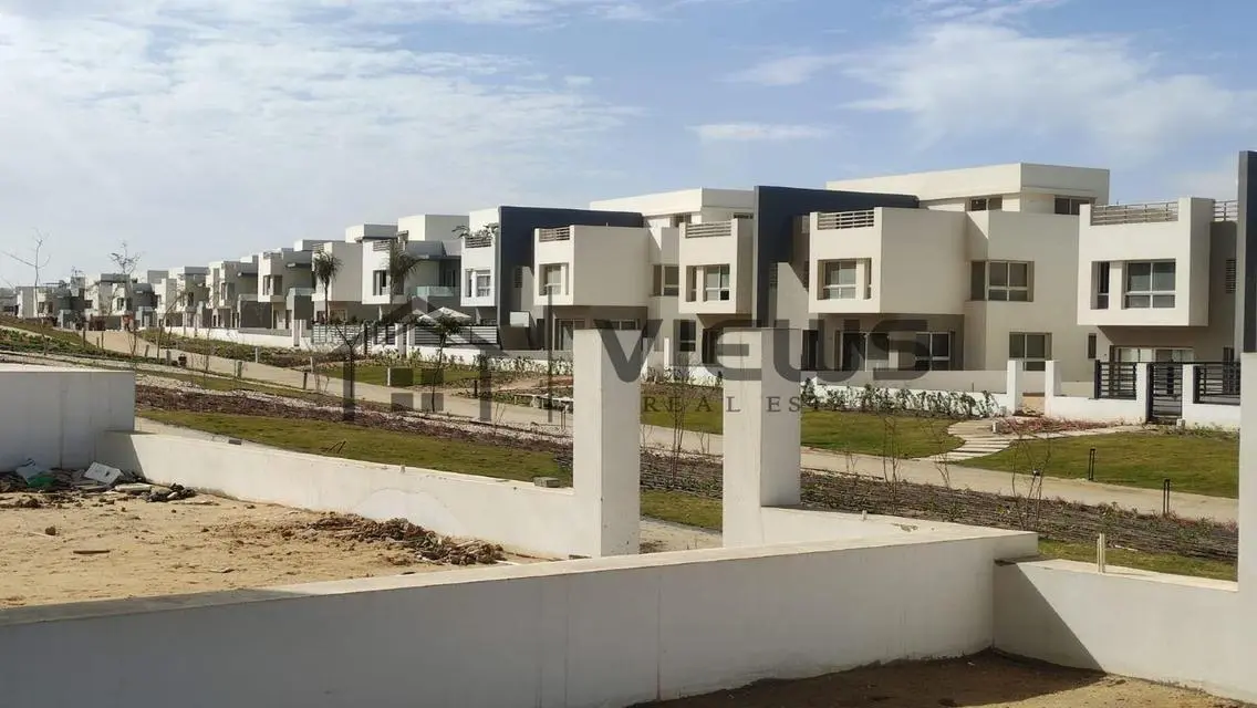 Luxury Apartment with Stunning Views - 1500 sqm