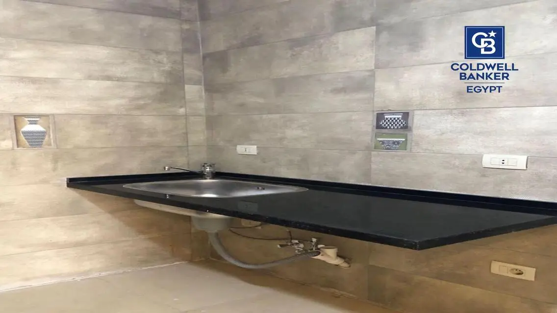 Luxury Apartment with Stunning View at Marv Mall