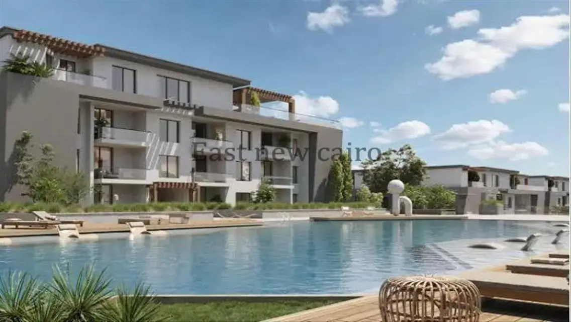 Luxury Apartment in White Direction