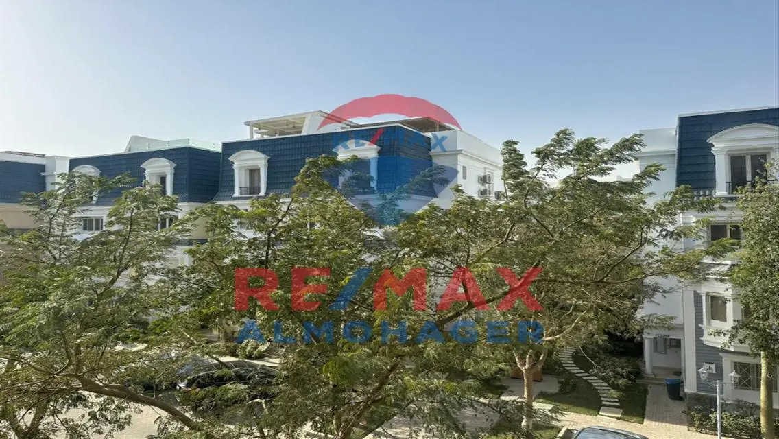 Luxury Apartment for Sale with Spacious Area - Don't Miss Out!