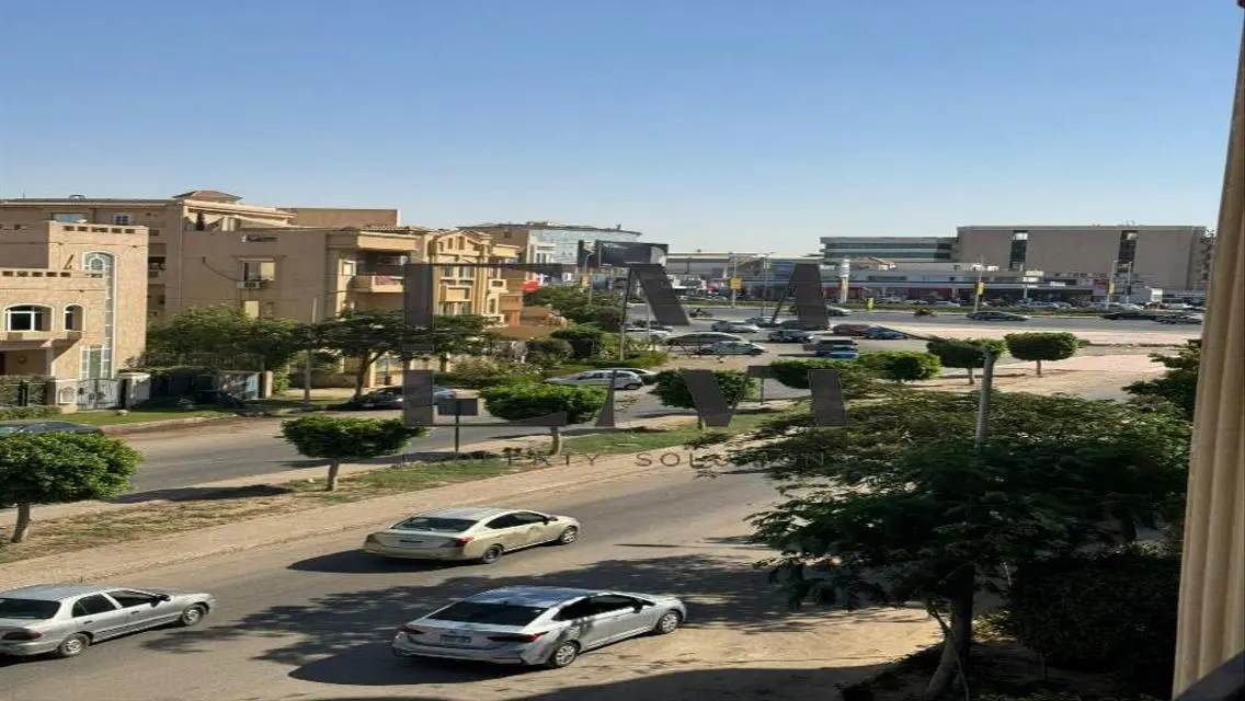 فيلا فاخرة 200 متر للبيع في منطقة متميزة