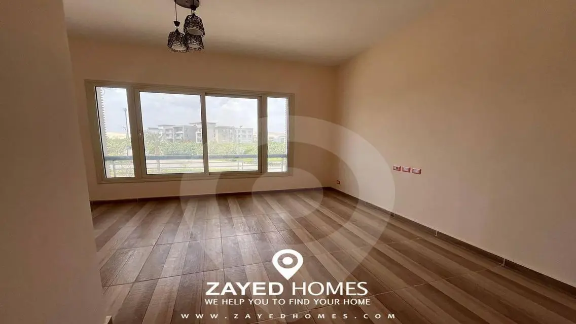 Luxurious Villa in New Giza Compound - 6th October