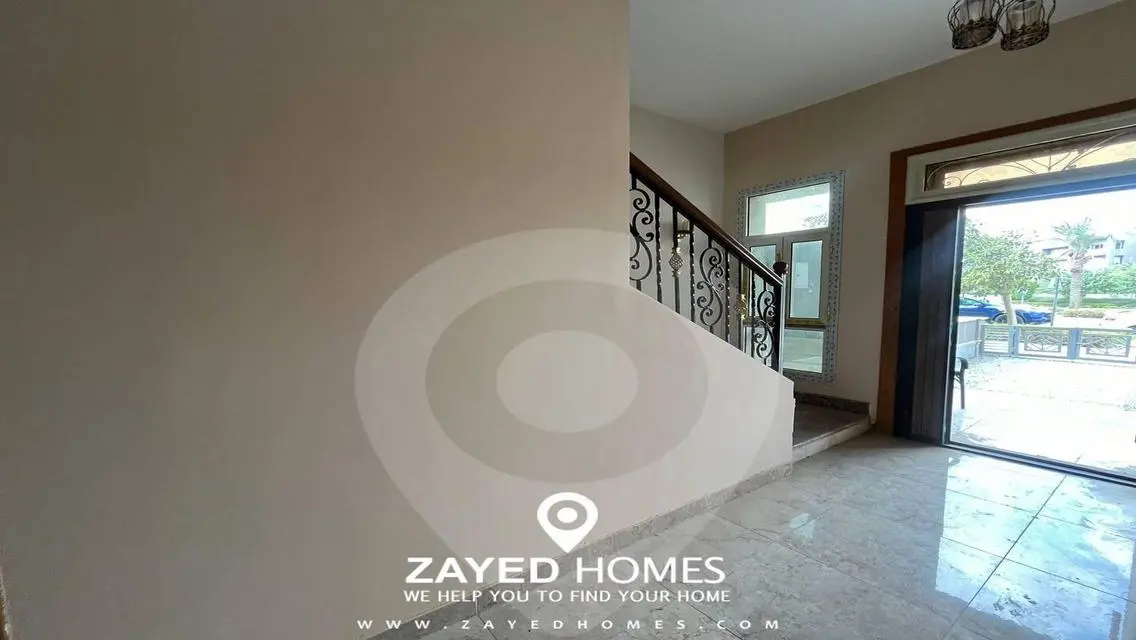 Luxurious Villa in New Giza Compound - 6th October