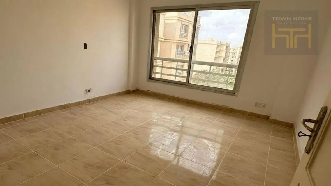 شقة للإيجار في المنطقة B6 بسعر مغري