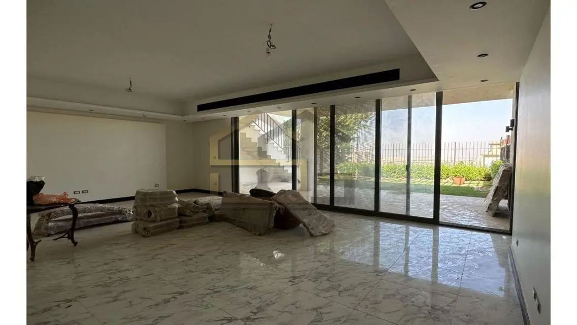 Luxurious Home with Private Pool and Garden