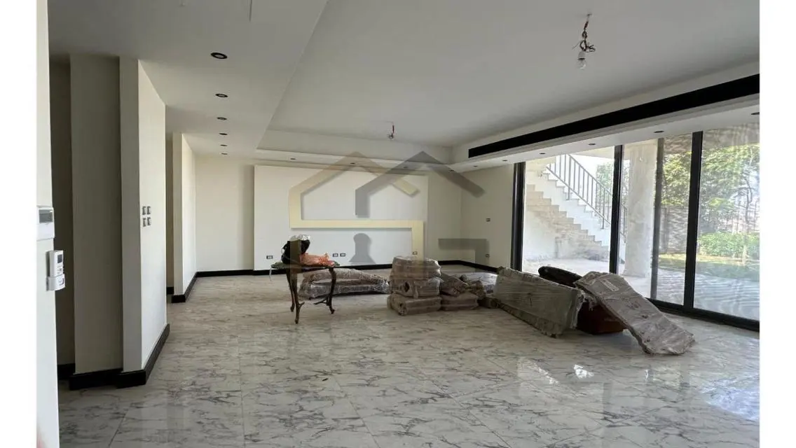 Luxurious Home with Private Pool and Garden