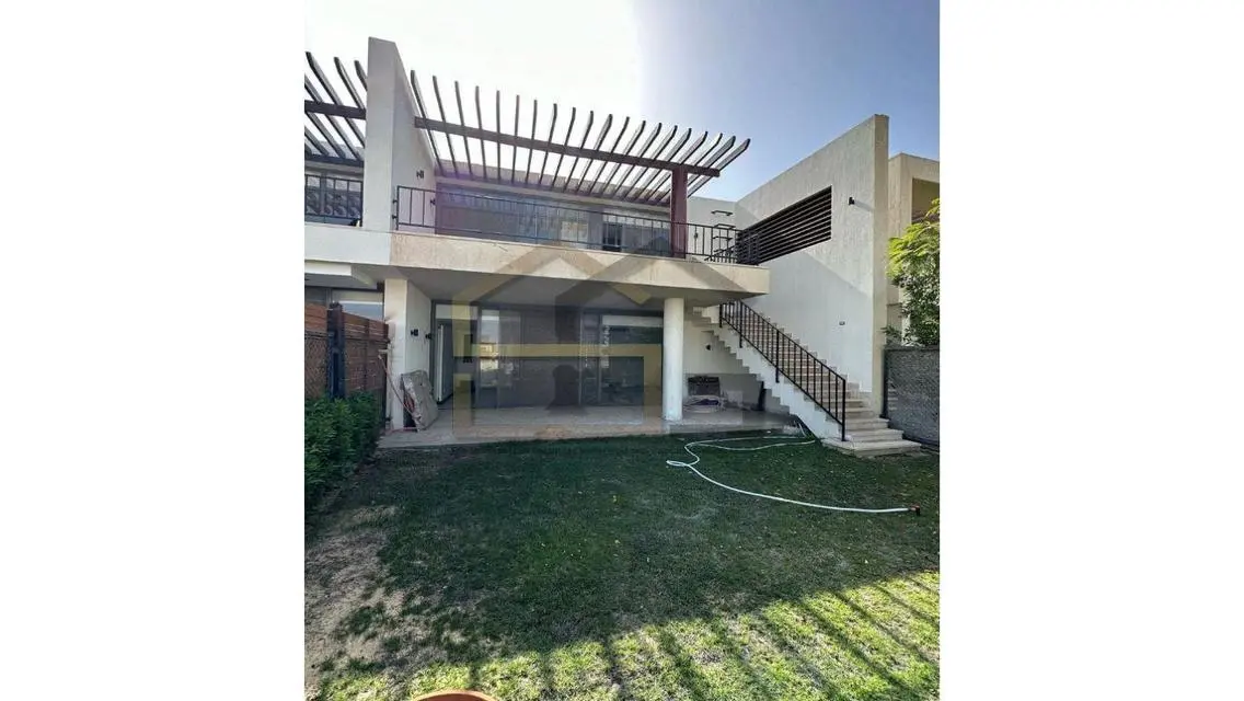 Luxurious Home with Private Pool and Garden