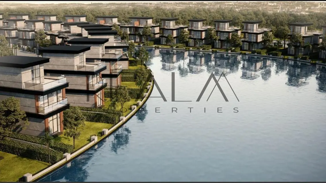 Luxury Villa for Sale at 6,000,000 EGP with Private Garden and Pool