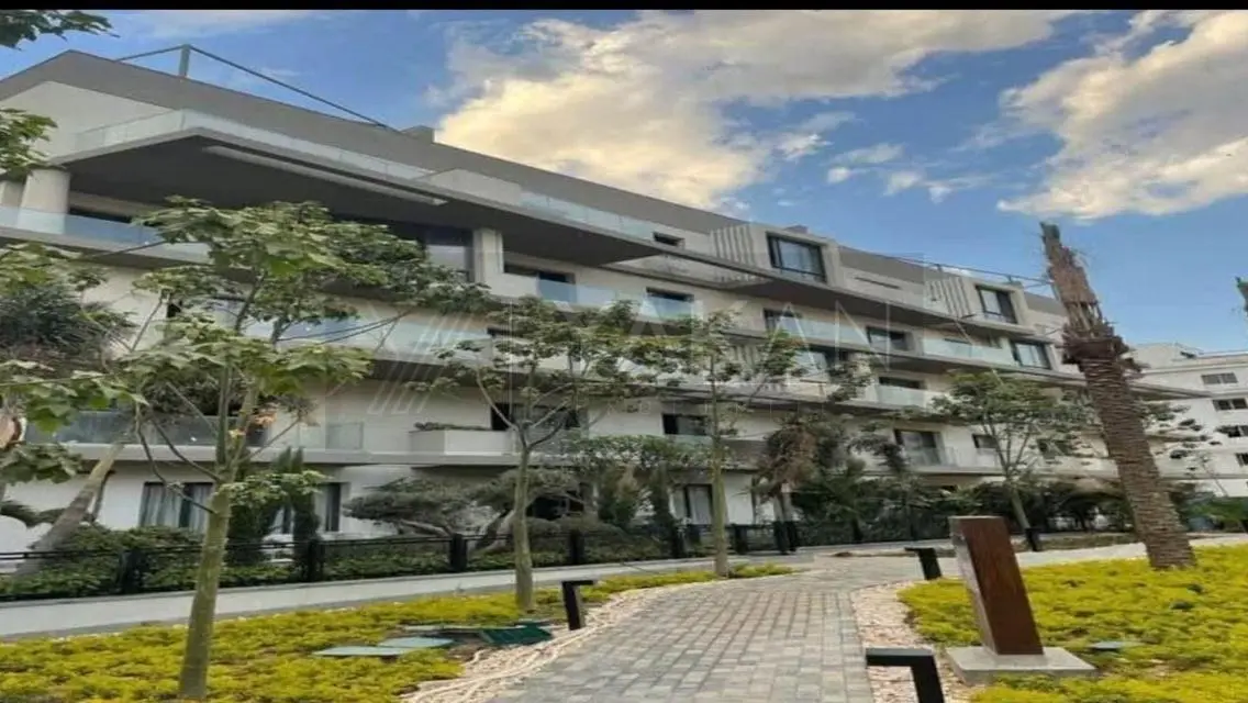 شقة فاخرة في V-Residence 220