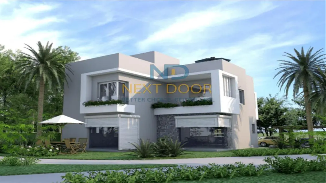 Luxury Apartment Overlooking the Lake for Sale