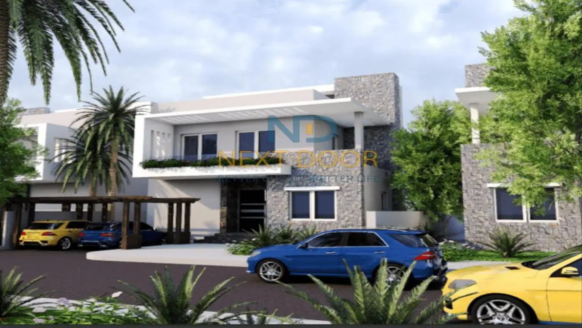 Luxury Apartment Overlooking the Lake for Sale