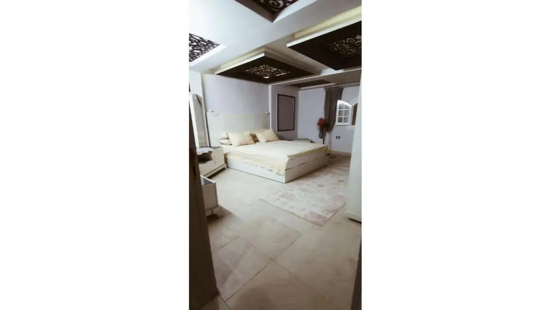 Luxury 3-Bedroom Apartment in the Heart of the City